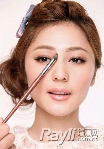 淡扫蛾眉勾勒最美的东方美人颜