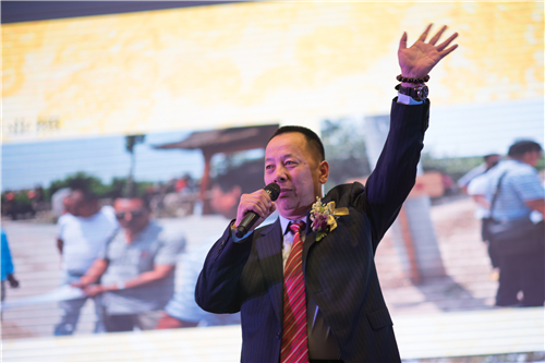 中第一大集市——东黄小镇发起人王立杰董事长远离城市喧嚣的世外桃园