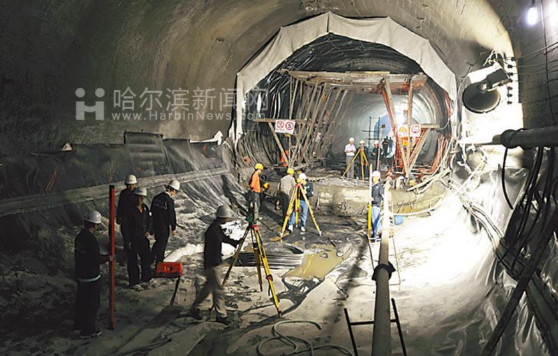 哈尔滨最大涉密工程"7381:人工一锹锹挖出来 白衣天使 白衣天使