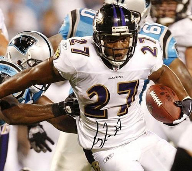 nfl球星ray·rice与妻子合影.    nfl球星ray·rice资料图.