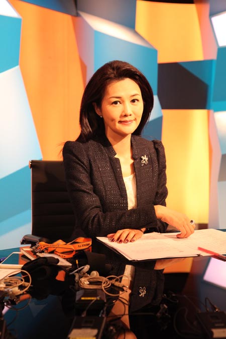 主持人陈淑琬为了更好地拥抱全媒体时代,凤凰卫视将于2015年推出全新