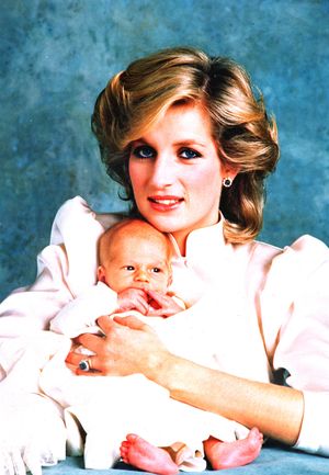 图为戴安娜王妃与多迪