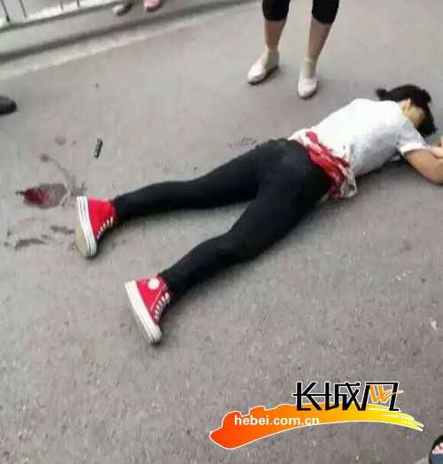 河北一女生街头被杀刚参加完高考图