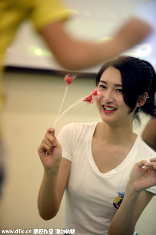 走上t台刘婷"最美蝶变"