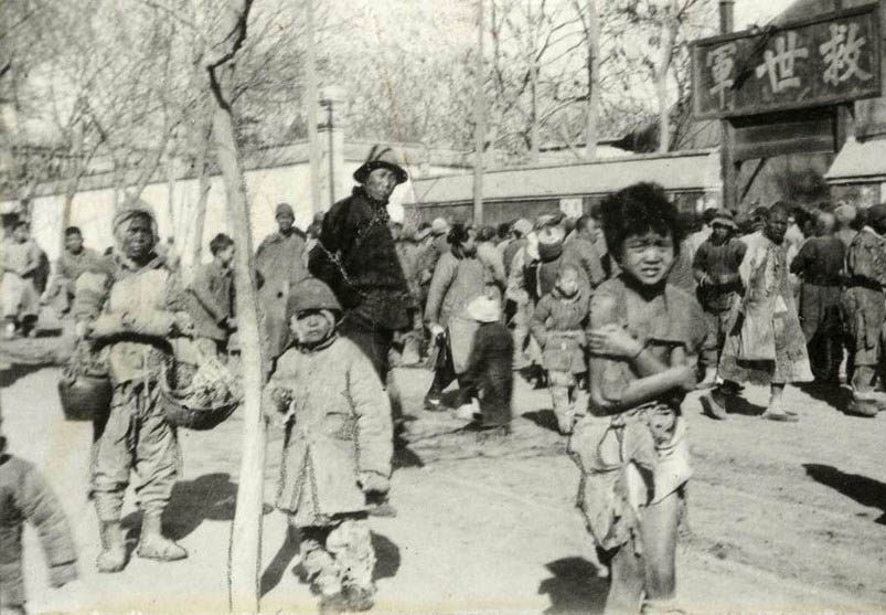 1926年,由于内战的结果,在北京地区的无家可归者和乞丐的数量增加