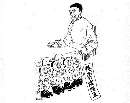 天津过去有个大富豪名叫海张五,是天津八大