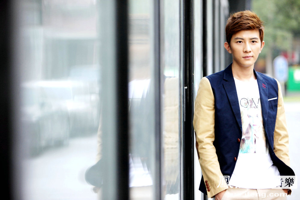 大左街拍照出炉 《咱们结婚吧》颠覆自我