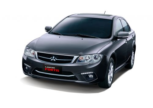 三菱风迪思登陆海南市场 售价9.88万元起