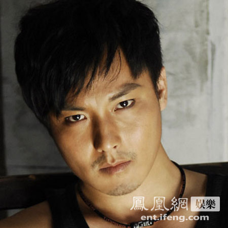 李桓(资料图)严歌苓亲自担纲编剧,以"寡妇"这样一个特殊的社会角色为