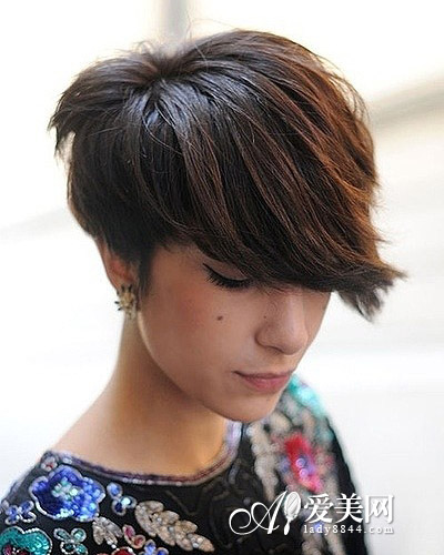 11款凌乱发型图片彰显随性明星范儿