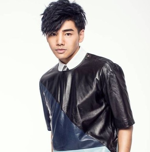 预告:25日11时孔令奇携全新专辑做客金鹰网