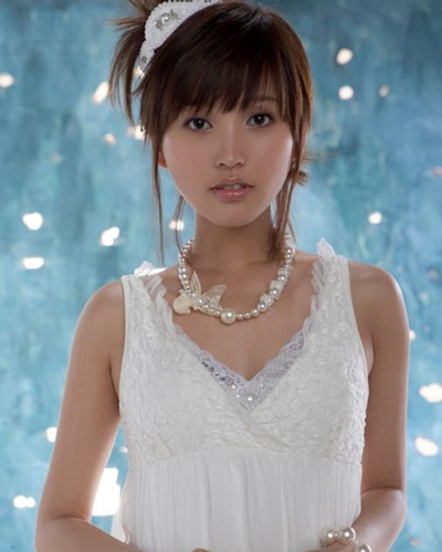 金莎发型图片百变造型打造吸睛范本