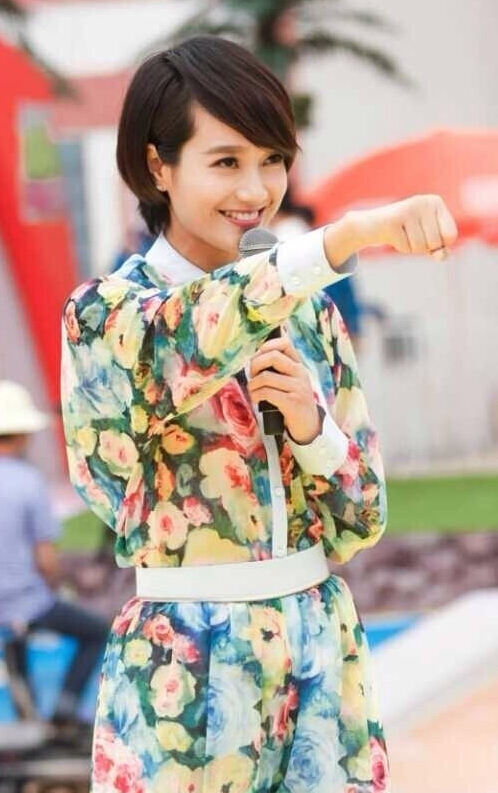 朱丹《亲爱的加油》收官 "黑妹"队长被赞|朱丹|节目_凤凰娱乐