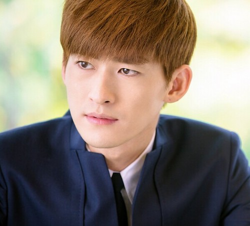 张翰"炙手可热":而立之年 华丽"蜕变"