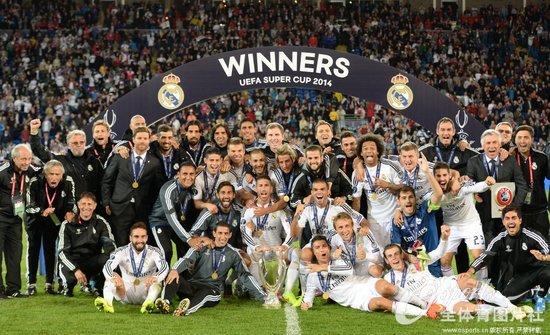 欧洲超级杯 c罗两球j罗首秀 皇马2 0胜塞维利亚夺冠
