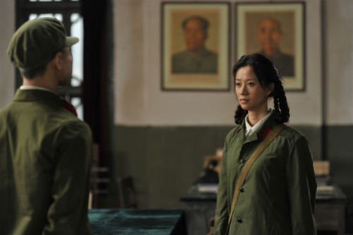 蓝色骨头亮相东京倪虹洁支持华语电影