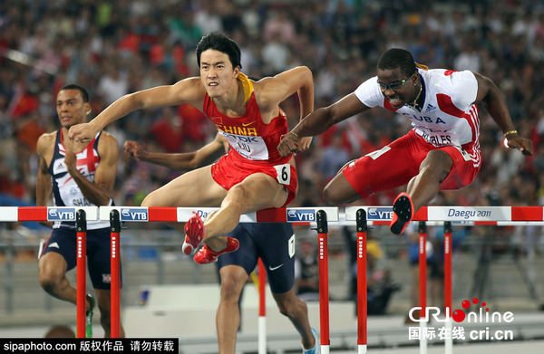 当地时间2011年8月29日,韩国大邱,世界田径锦标赛110米跨栏,刘翔以13