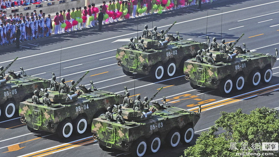 zbl-08式轮式步战车方队