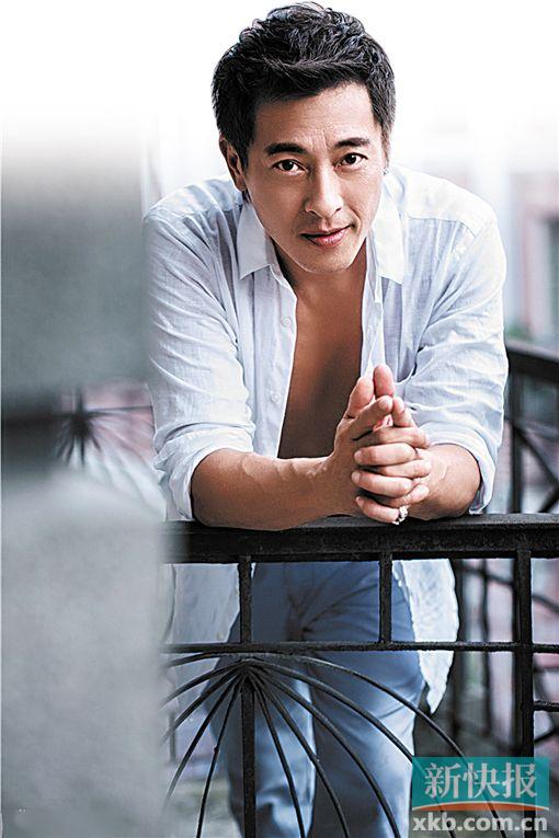 日前,香港演员吕颂贤推出了一组最新写真.