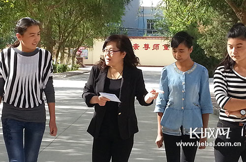 [善行河北 行业风采]援疆教师刘闪用大爱书写责任_手机凤凰网