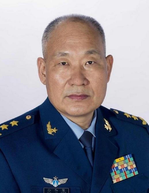 原济南军区空军司令员孙和荣任东部战区副司令员