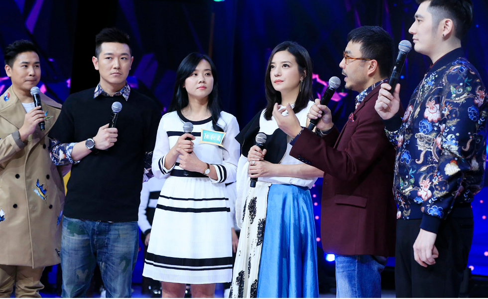 赵薇与汪涵和乡村教师同台.