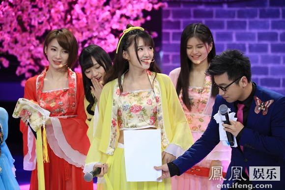 国民美少女批量生产a4腹肌腰费玉清爱徒复活