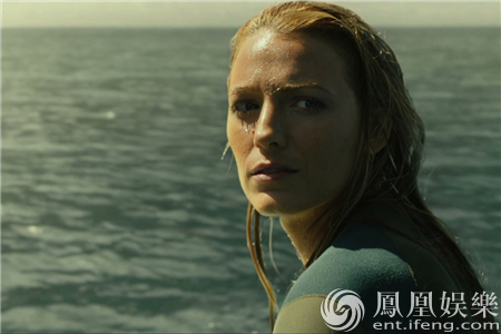 鲨滩曝光最新片段布莱克莱弗利陷鲨口危机