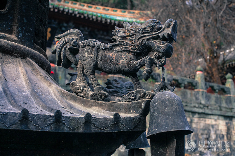 仙山下的武当 遇见道教文化的沧桑之美_频道_凤凰网
