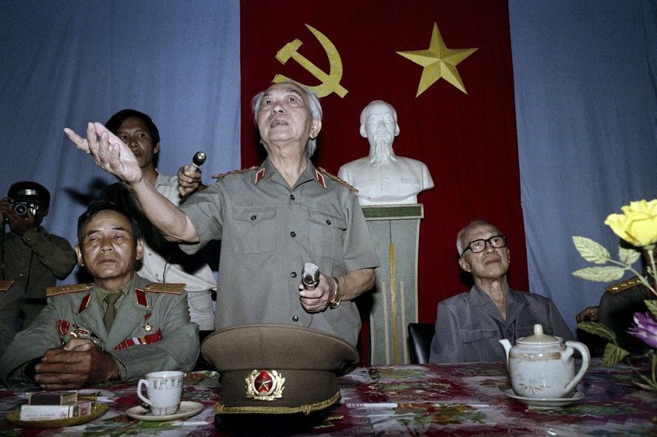 越南亲华派政治人物图片