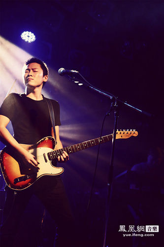 梁博"新的"现场再现 北京演唱会live视频震撼发布