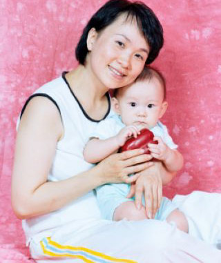 细数凤凰女主播过母亲节