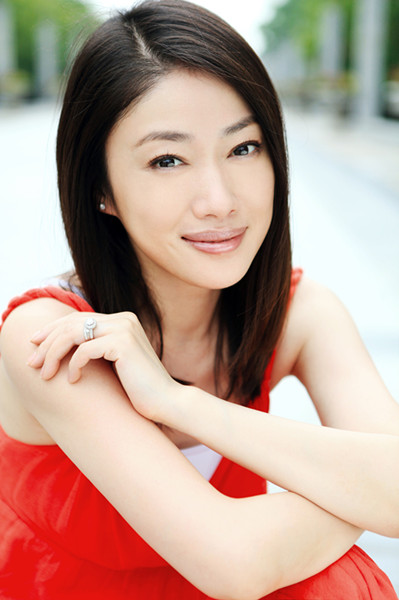 爱情惊悚片女蛹将映高蓓蓓颠覆参演玩腹黑