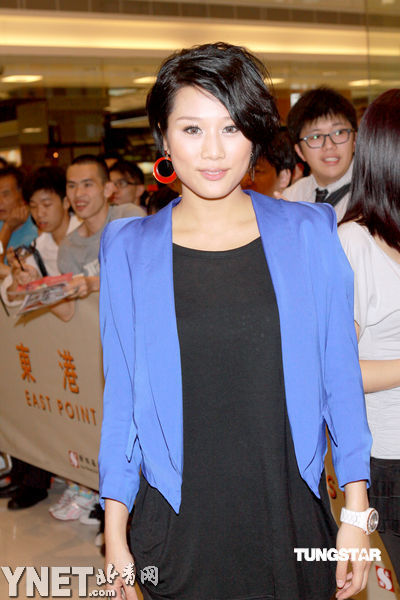 朱璇泳装照(5/8张)