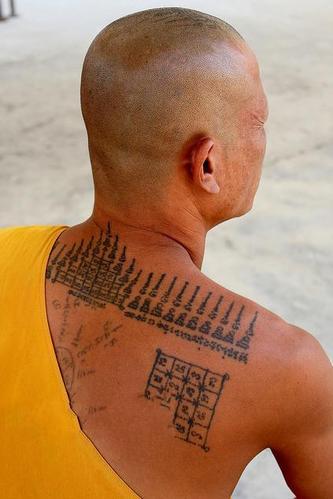 泰国和尚纹身图片
