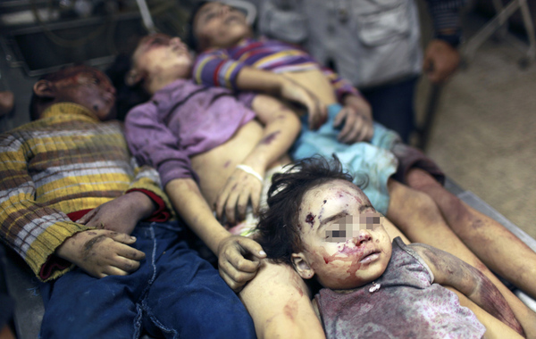 加沙一家11口在以空袭中丧生 居民:那些小孩做了什么