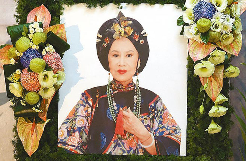 美丽俏佳人女主持人王婧涉毒被拘昔日私照被挖高清大图