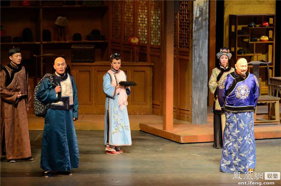 国家大剧院原创话剧王府井再演张光北领衔高清大图