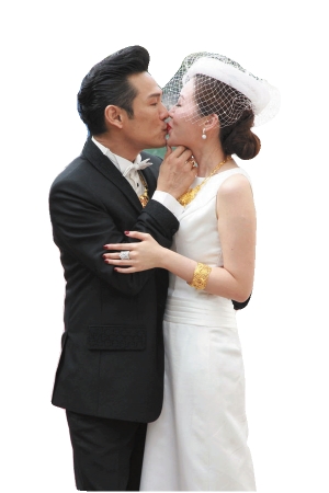 杜德伟复古完婚梁朝伟抢尽风头