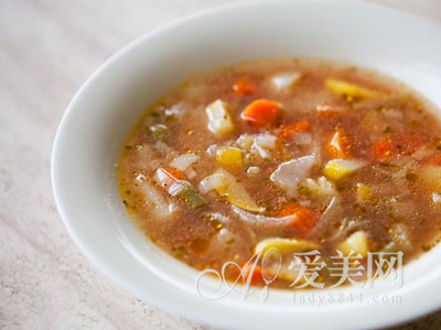 七日瘦身汤减肥法 半断食排毒 给身体"减负"