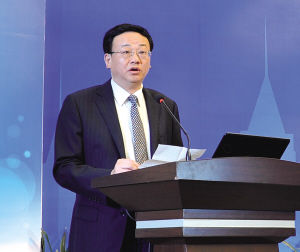 西安市副市长黄海清致欢迎辞.