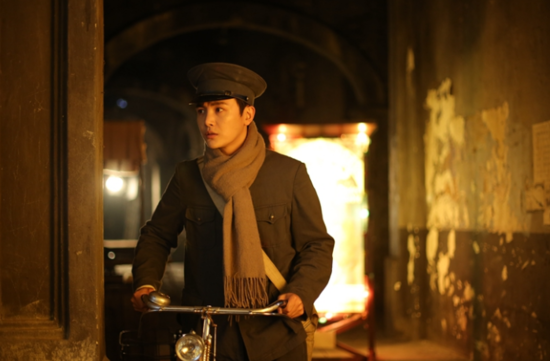 孙坚《锋刃》眼技打动人心 粉丝昵称"局草"