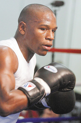 台媒:拳王以带种族评论字眼批林书豪 美媒斥白痴