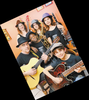 swing brosse system组合  (资料图片)