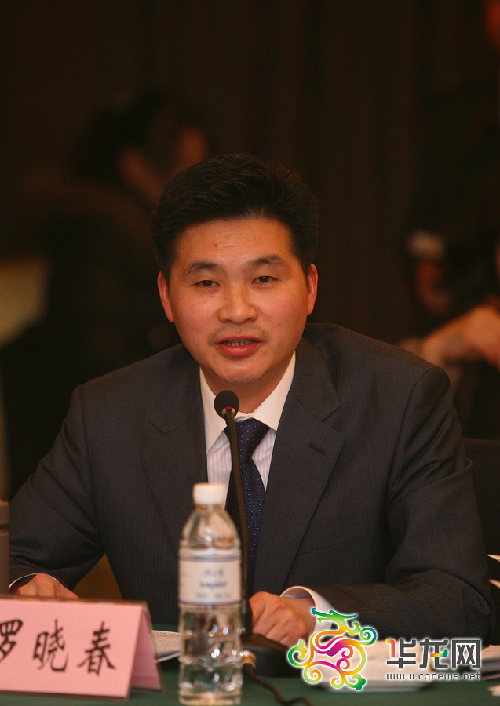 永川区委常委,宣传部长罗晓春:以典型示范促驱动. 记者 罗嘉 摄