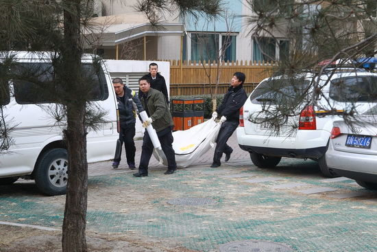 女演员白静被杀谨防娱乐圈被暴力染黑