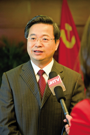 新当选的市委书记陈一新对金华未来的发展有哪些想法?
