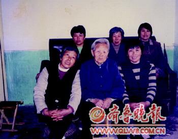 二姑和她的“五朵金花”_凤凰网