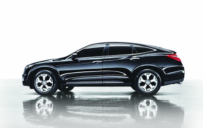 精准操控,驾乘舒适性与suv的高通过性和空间组合便利性完美融合的豪