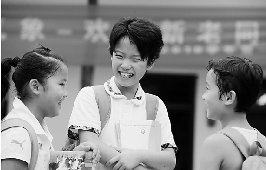 五年来在我省读书的外来务工子弟人数翻了一番